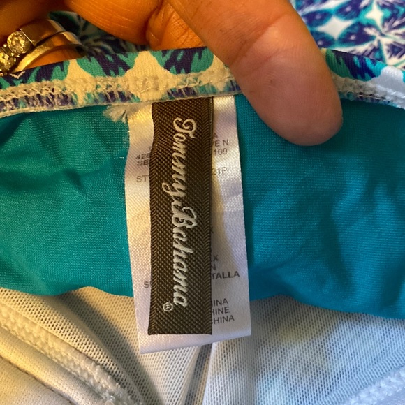 Tommy Bahama island life one piece swimsuit size 8 - Picture 2 of 6